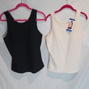 32 Degrees Cool Black and Cream Tank Tops Built In Bra Womans Large